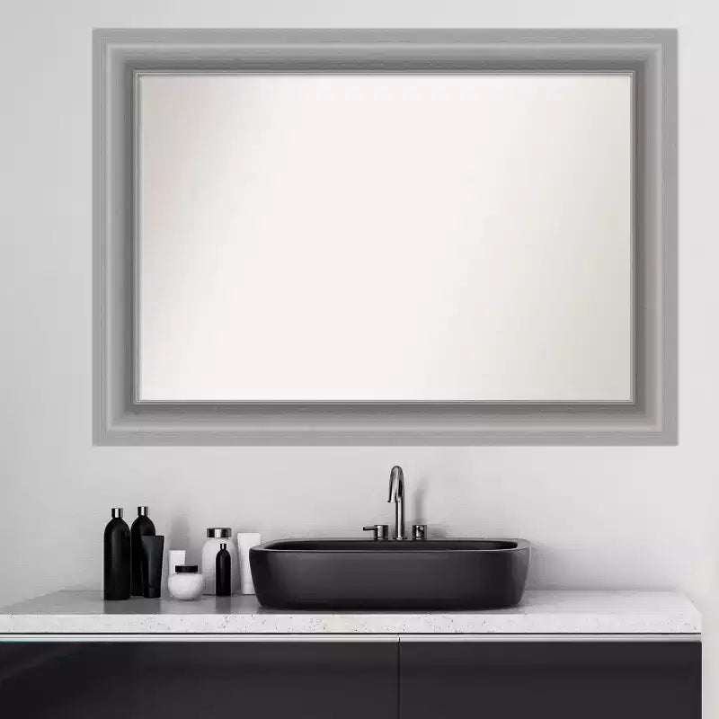 Miroir mural sans biseau, 42" x 30" : matériel de montage inclus