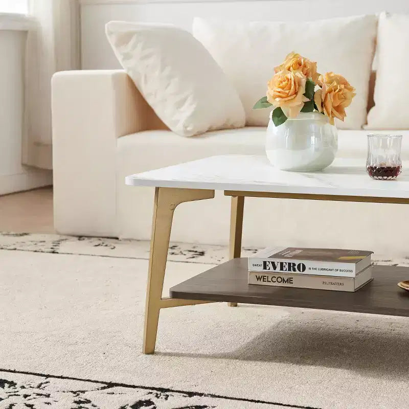 Couchtisch mit zwei Ebenen fürs Wohnzimmer, rechteckiger Wohnzimmertisch mit 47.2, Beistelltisch aus Holz mit Metallgestell, Weiß/Gold