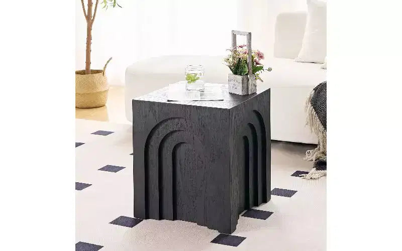 Moderner quadratischer Beistelltisch, Beistelltisch aus MDF in Massivholzoptik, kleiner Akzent-Couchtisch fürs Wohnzimmer, Nachttisch fürs Schlafzimmer