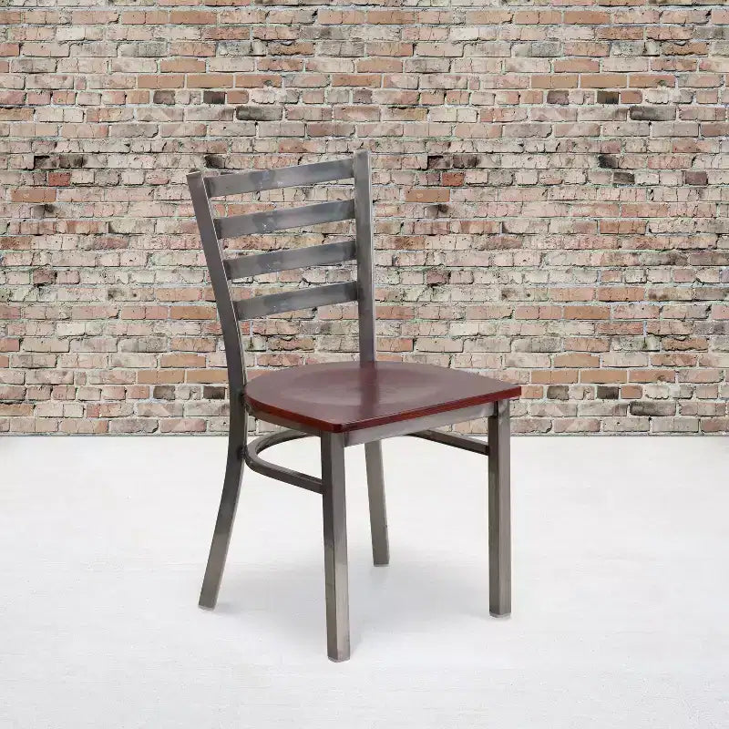 Juego de 2 sillas metálicas para restaurante con respaldo de escalera y acabado transparente