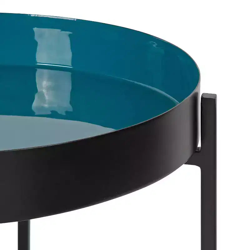 Zweistufiger Beistelltisch aus Metall