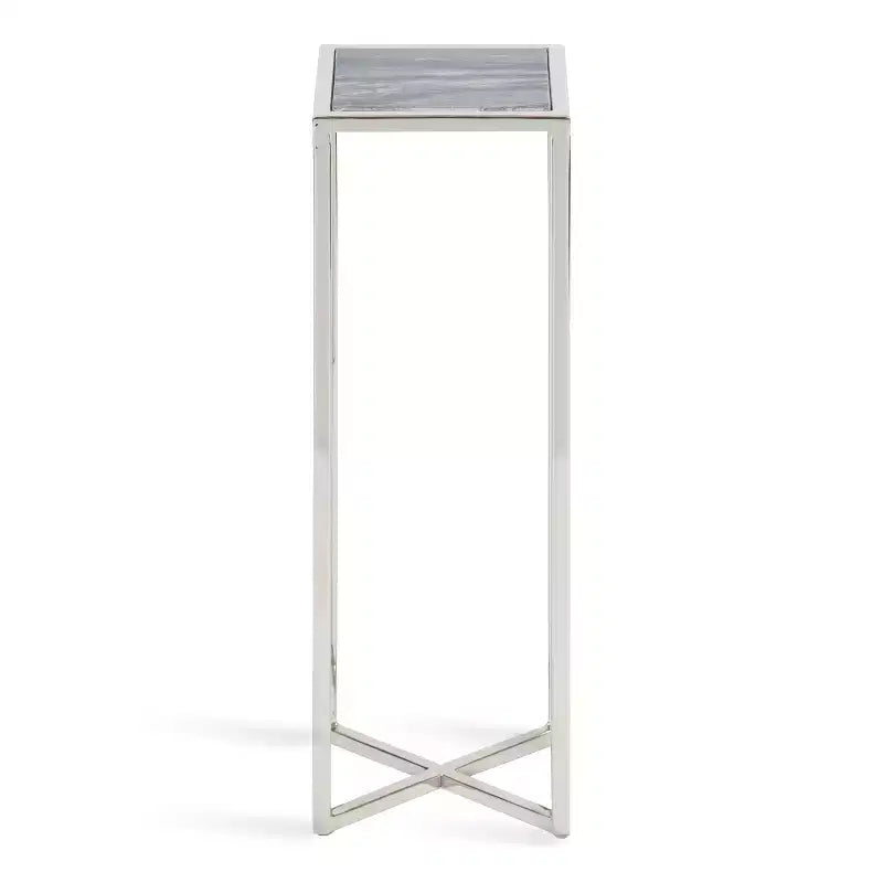 Mesa auxiliar cuadrada de metal